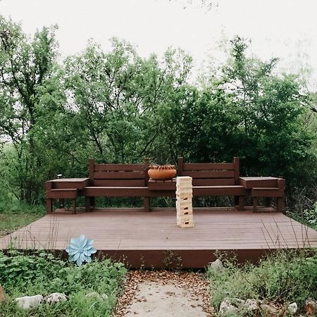 Вилла Dean'S Den: Private Deck W/ Jacuzzi And A View Нью Браунфелс Экстерьер фото