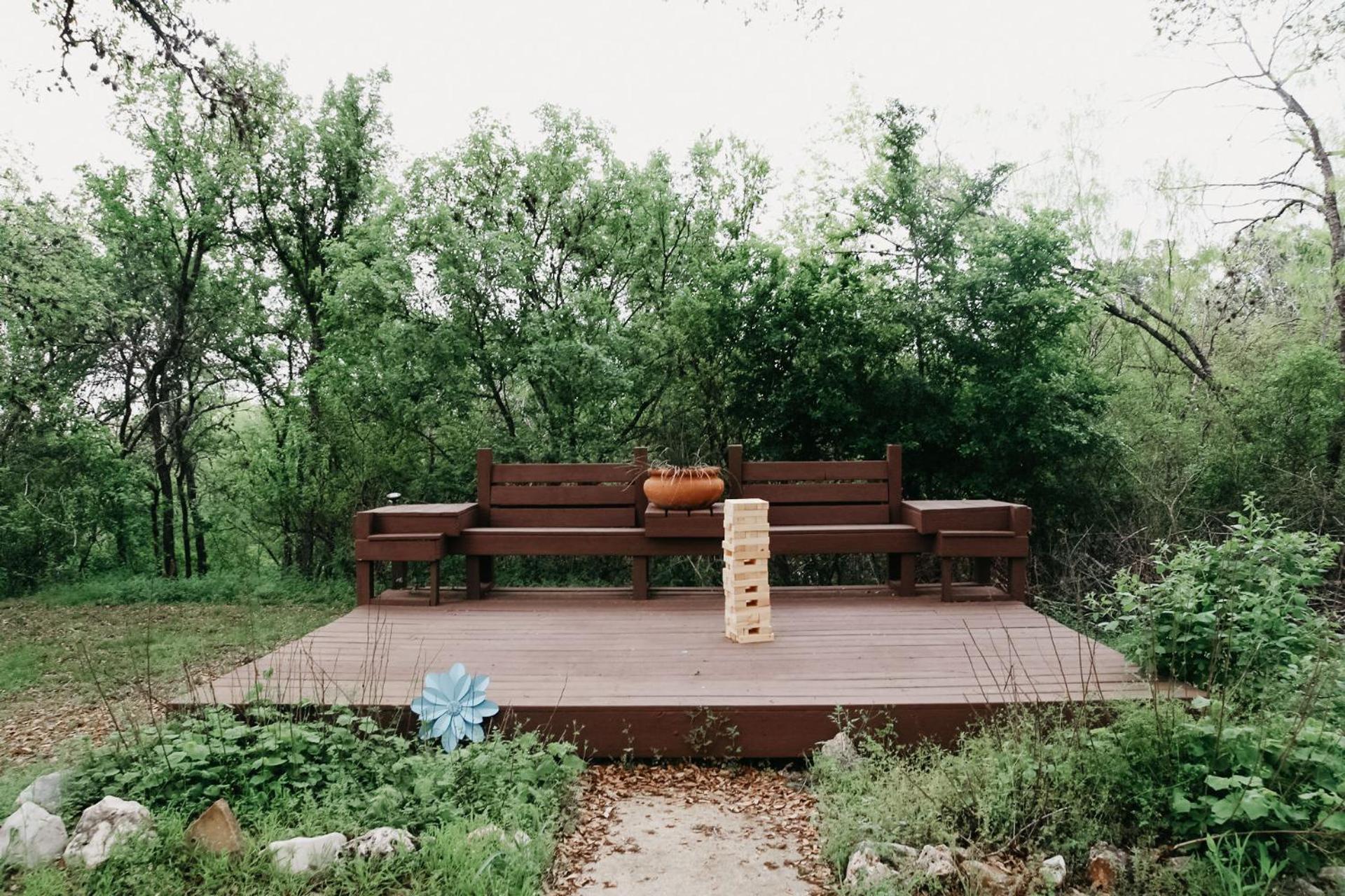 Вилла Dean'S Den: Private Deck W/ Jacuzzi And A View Нью Браунфелс Экстерьер фото